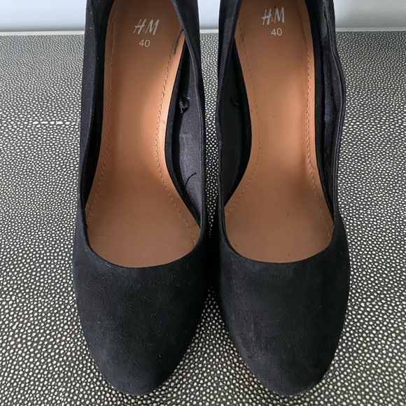 H&M Black Pumps - Picture 3 of 5